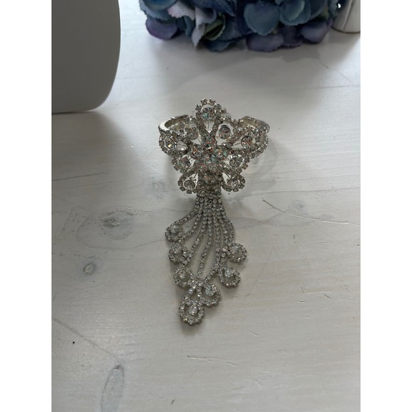 Rhinestone Bracelet Hand Chain Silver Floral Adjustable Statement - Picture 5 of 7